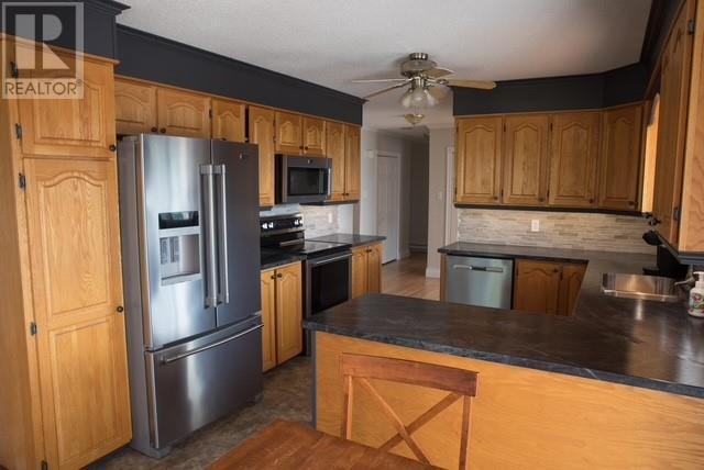 195 Road To The Isles Road, Lewisporte, NL - Indoor Photo Showing Kitchen