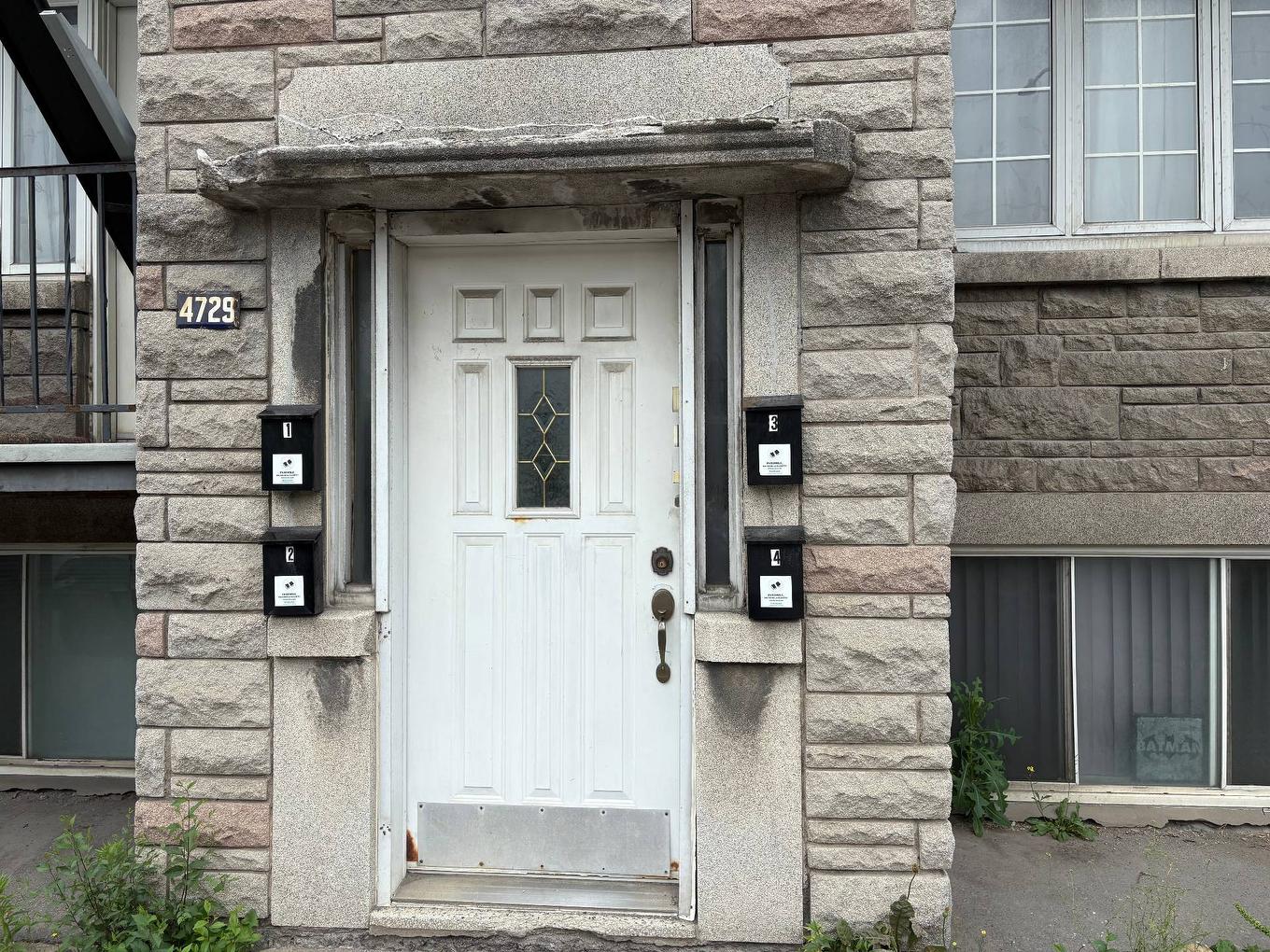 Façade - 3-4729 Rue Hochelaga, Montréal (Mercier/Hochelaga-Maisonneuve), QC - Outdoor