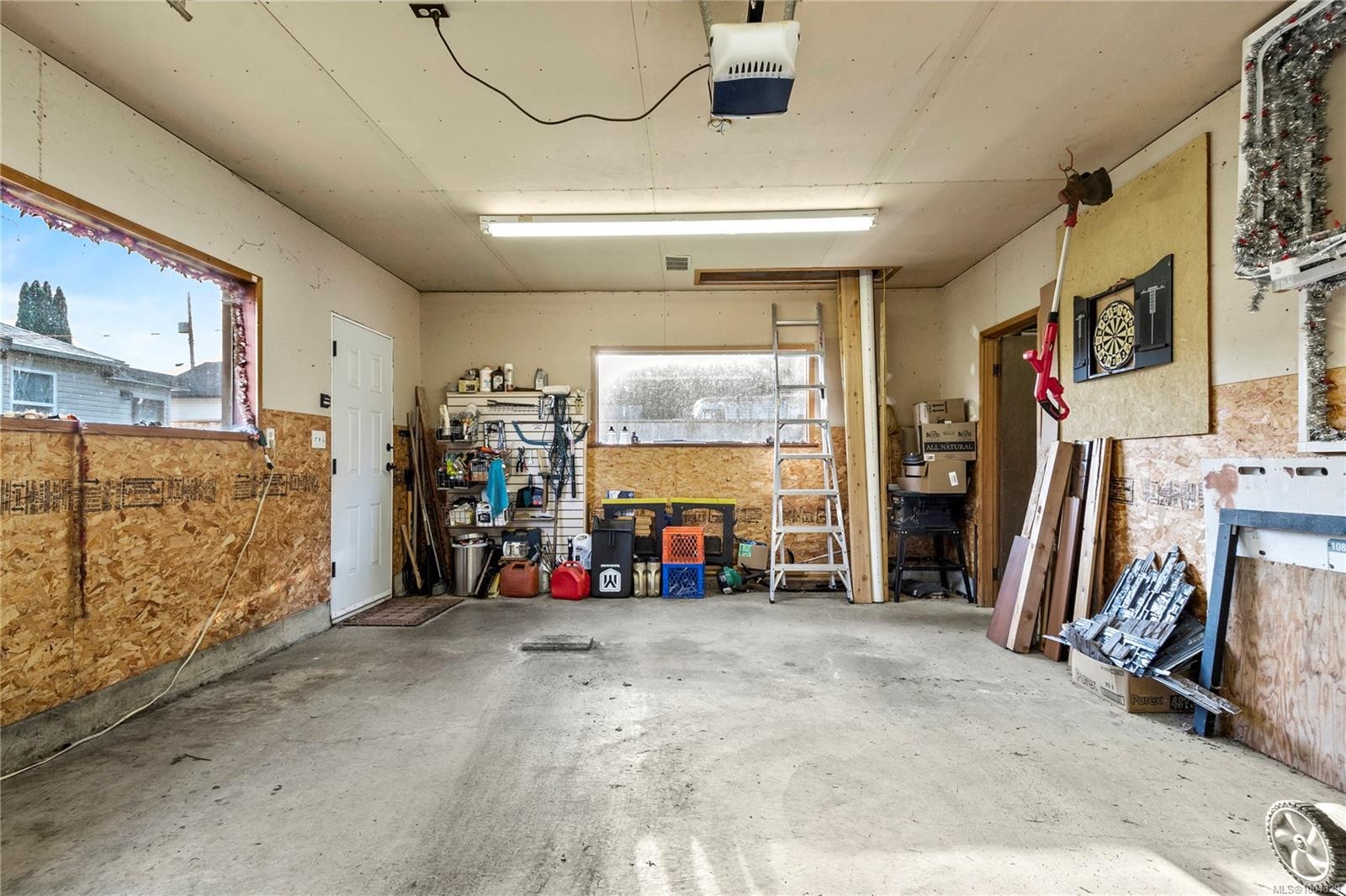 2742 Vargo Rd, Campbell River, BC