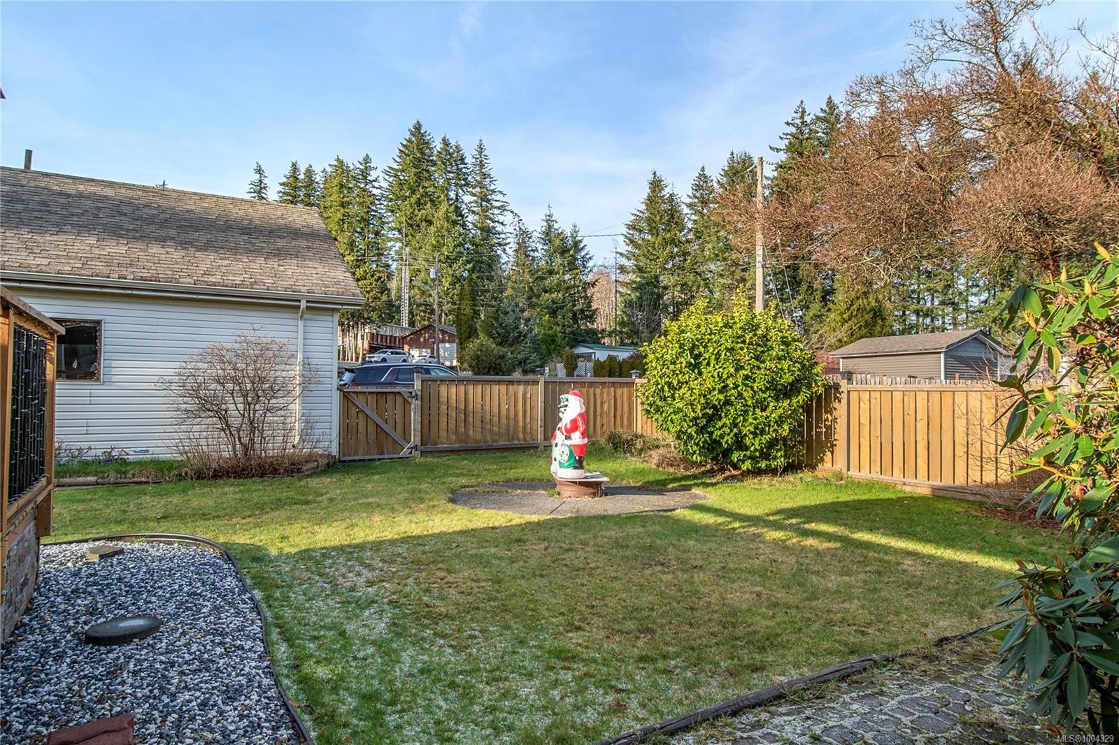 2742 Vargo Rd, Campbell River, BC