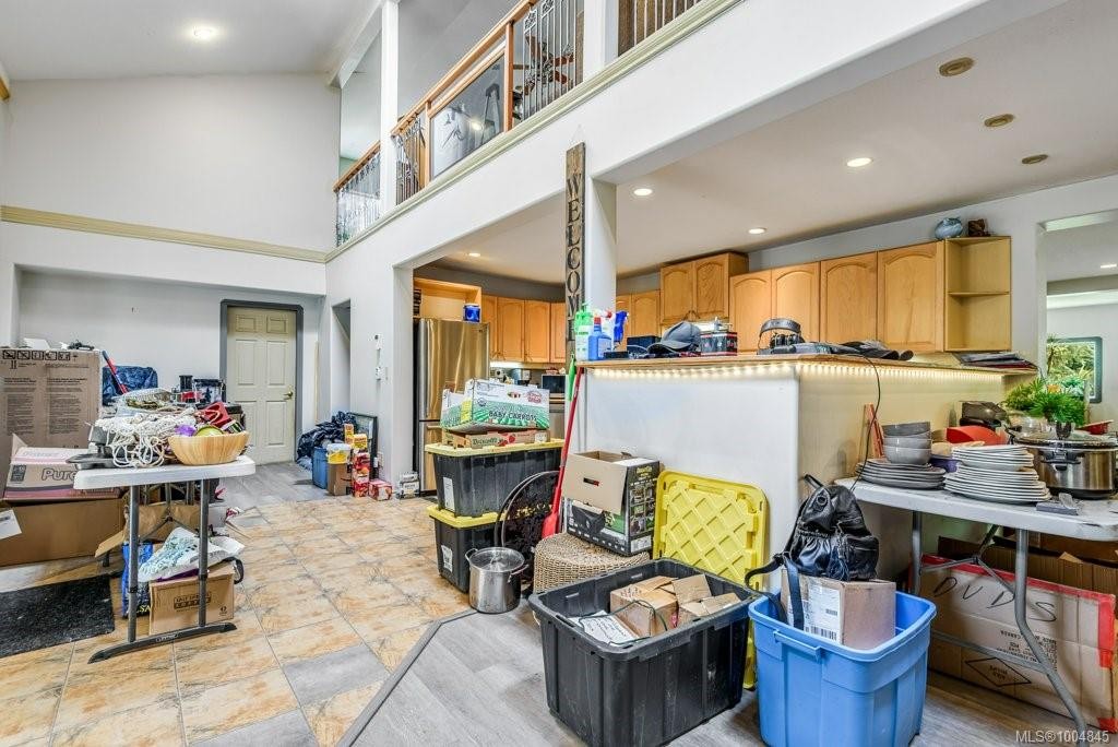 2524 Macaulay Rd, Black Creek, BC