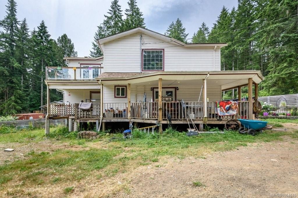 2524 Macaulay Rd, Black Creek, BC