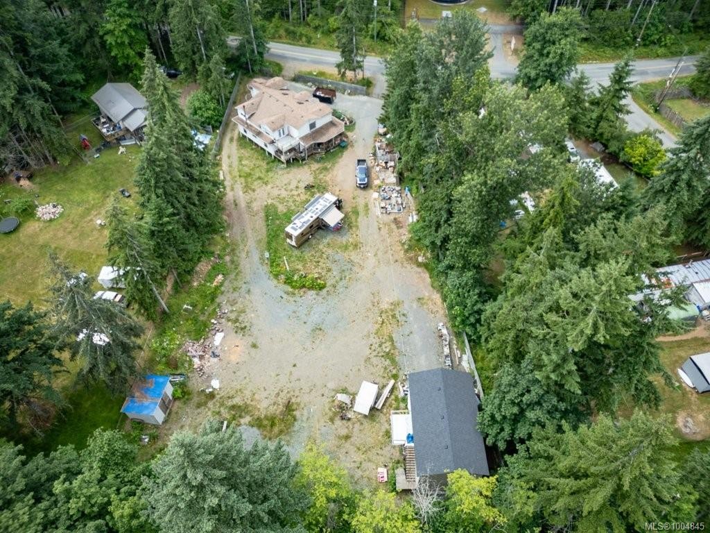 2524 Macaulay Rd, Black Creek, BC