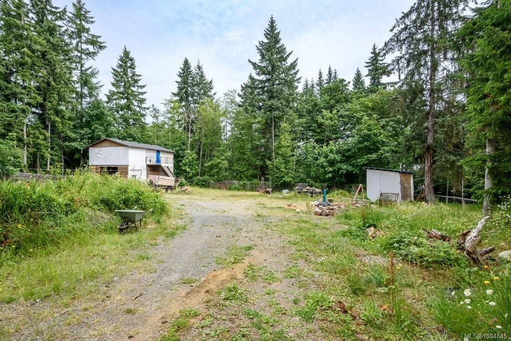 2524 Macaulay Rd, Black Creek, BC