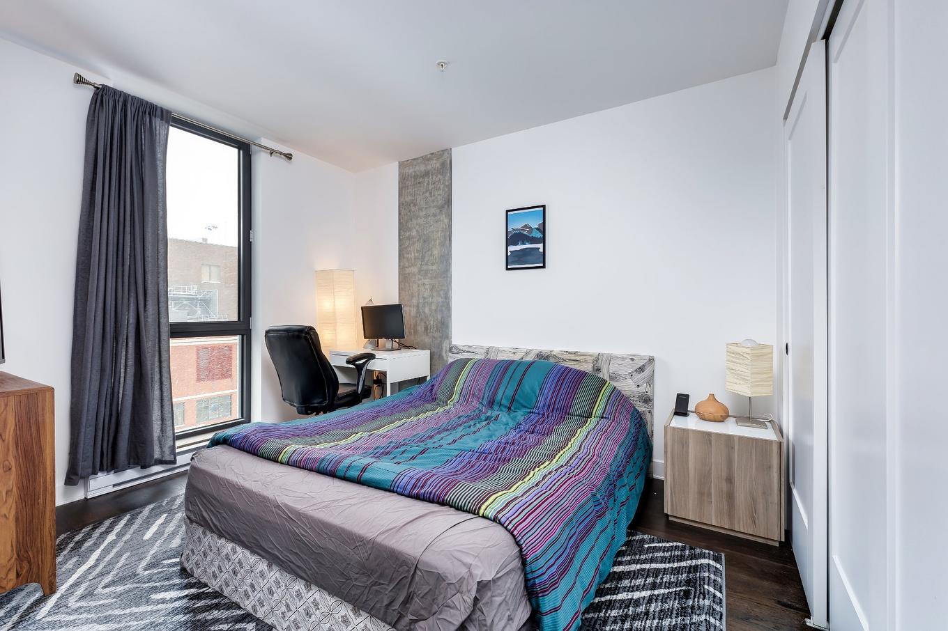 Primary bedroom - 610-1575 Rue Gareau, Montréal (Ville-Marie), QC - Indoor Photo Showing Bedroom