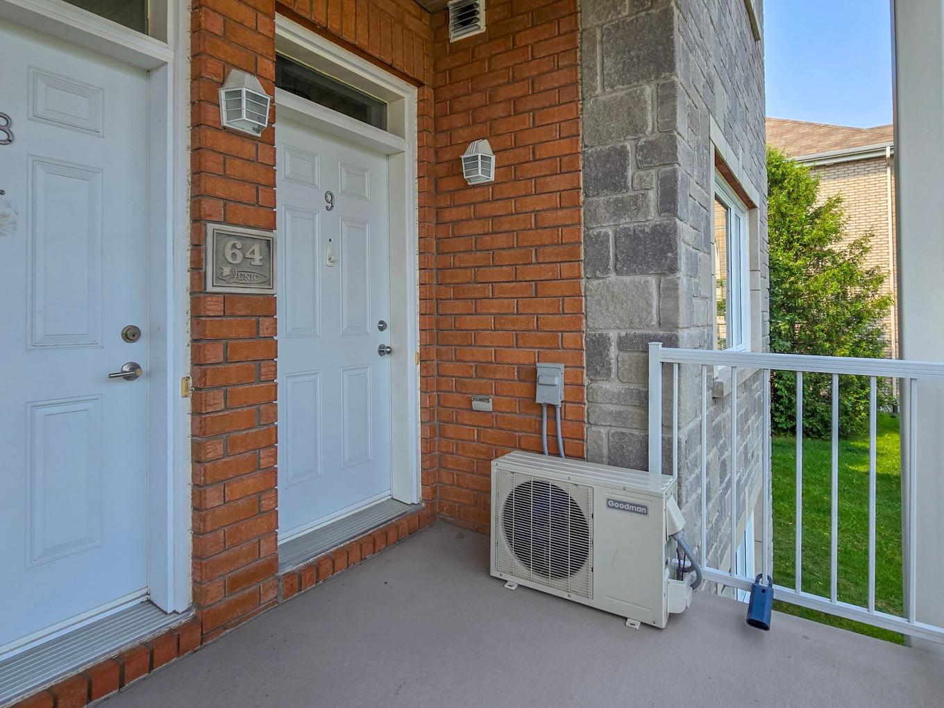 Hall d'entrée/Vestibule - 9-64 Rue De Bruxelles, Gatineau (Aylmer), QC - Outdoor With Exterior