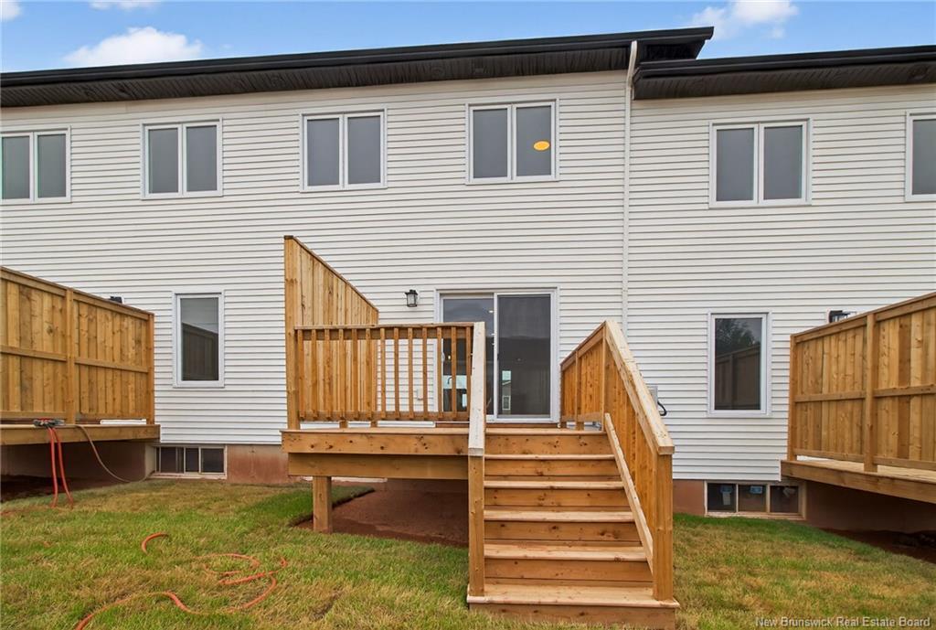 110 Ernest St, Dieppe, NB