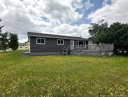 378 de l’ïle RD Caraquet, NB E1W 1B5