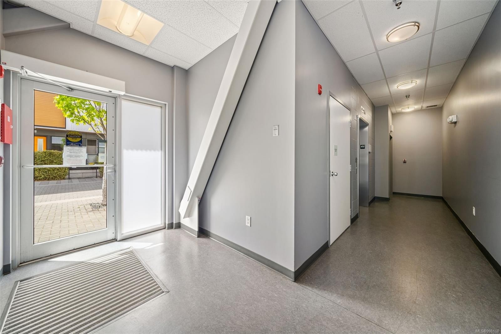 300-305-388 Harbour Rd, Victoria, BC