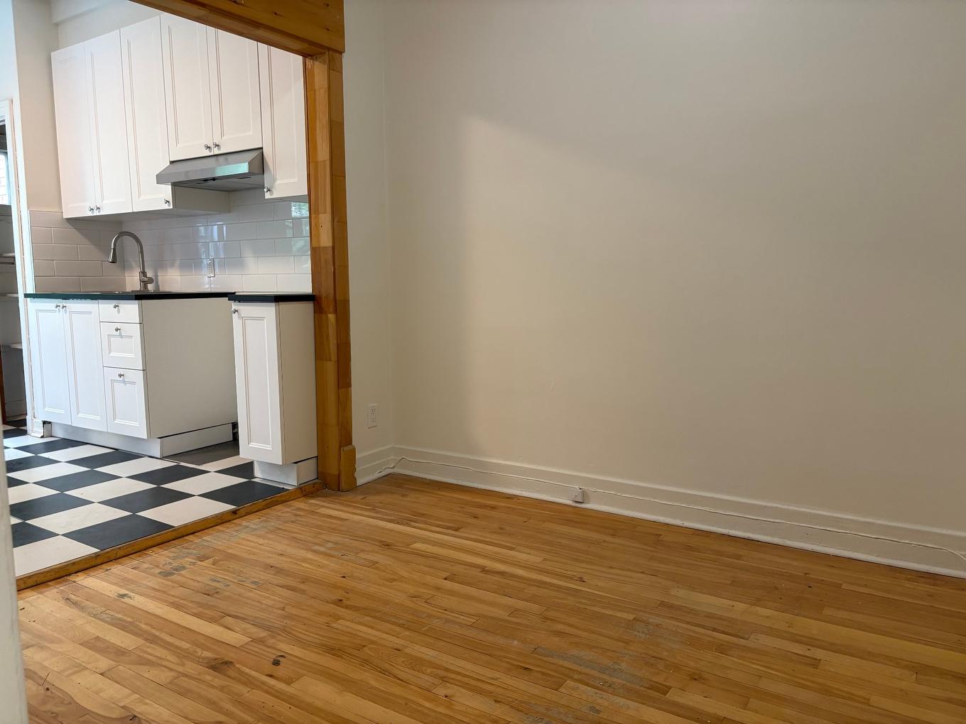 Bedroom - 3849 Rue Hochelaga, Montréal (Mercier/Hochelaga-Maisonneuve), QC - Indoor