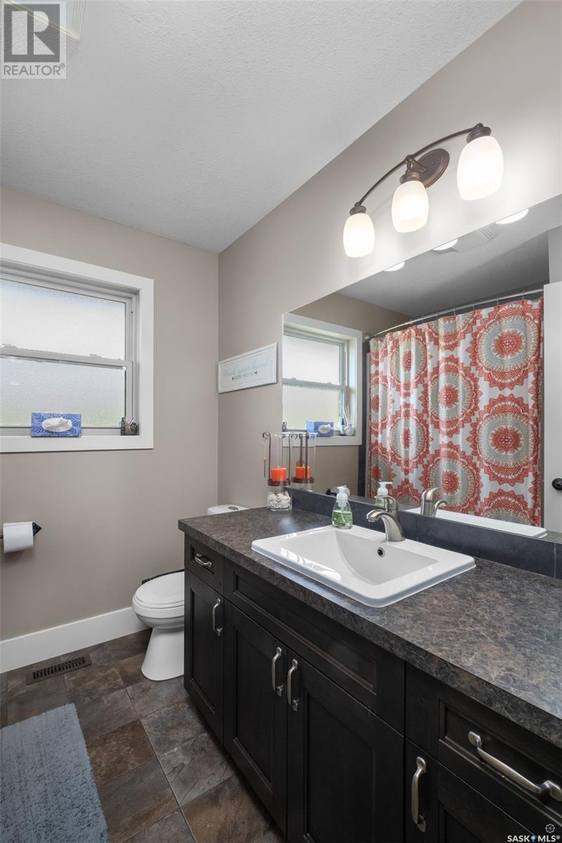 205 Aspen Cove, Paddockwood Rm No. 520, SK - Indoor Photo Showing Bathroom
