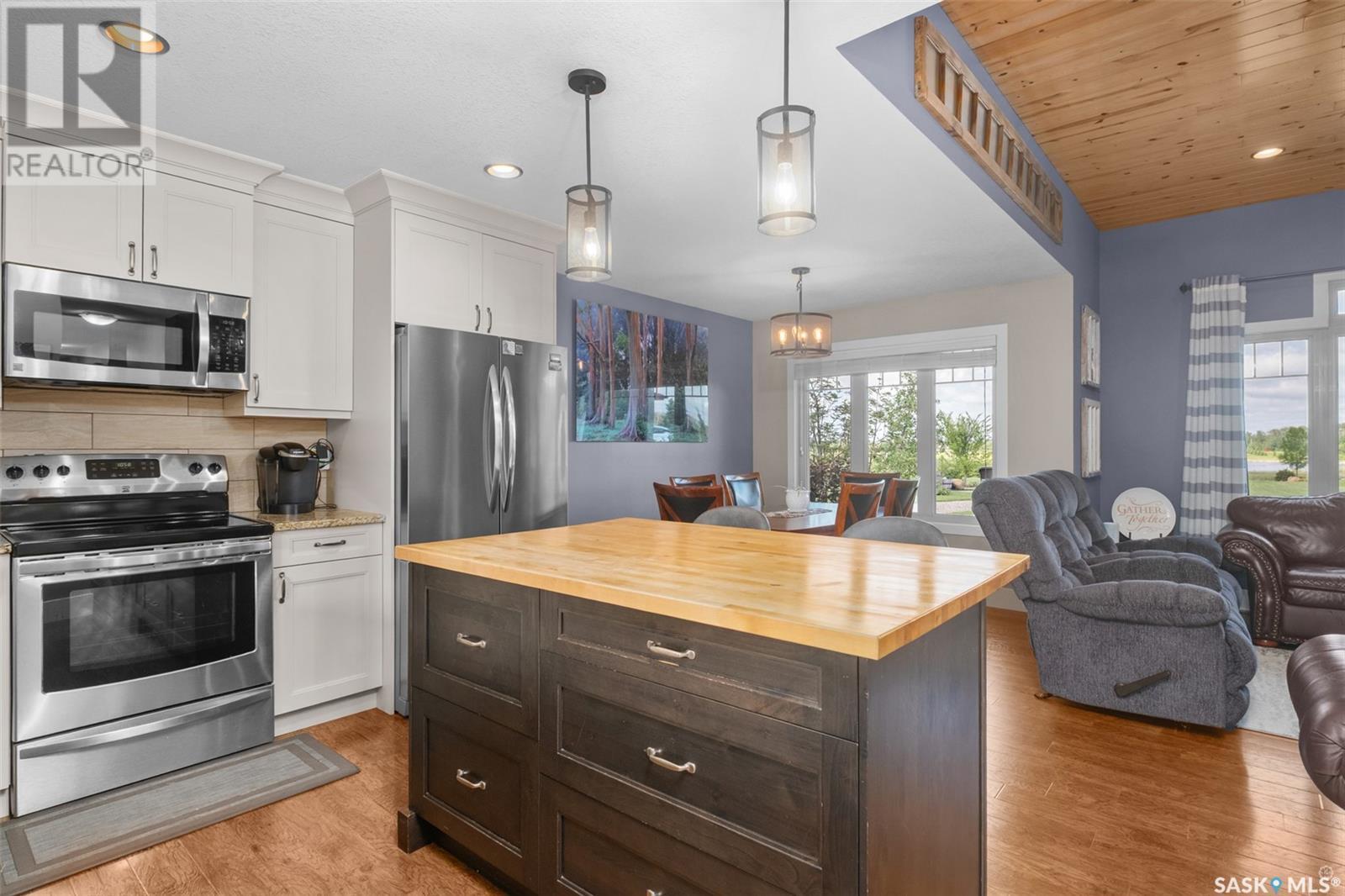 205 Aspen Cove, Paddockwood Rm No. 520, SK - Indoor Photo Showing Kitchen