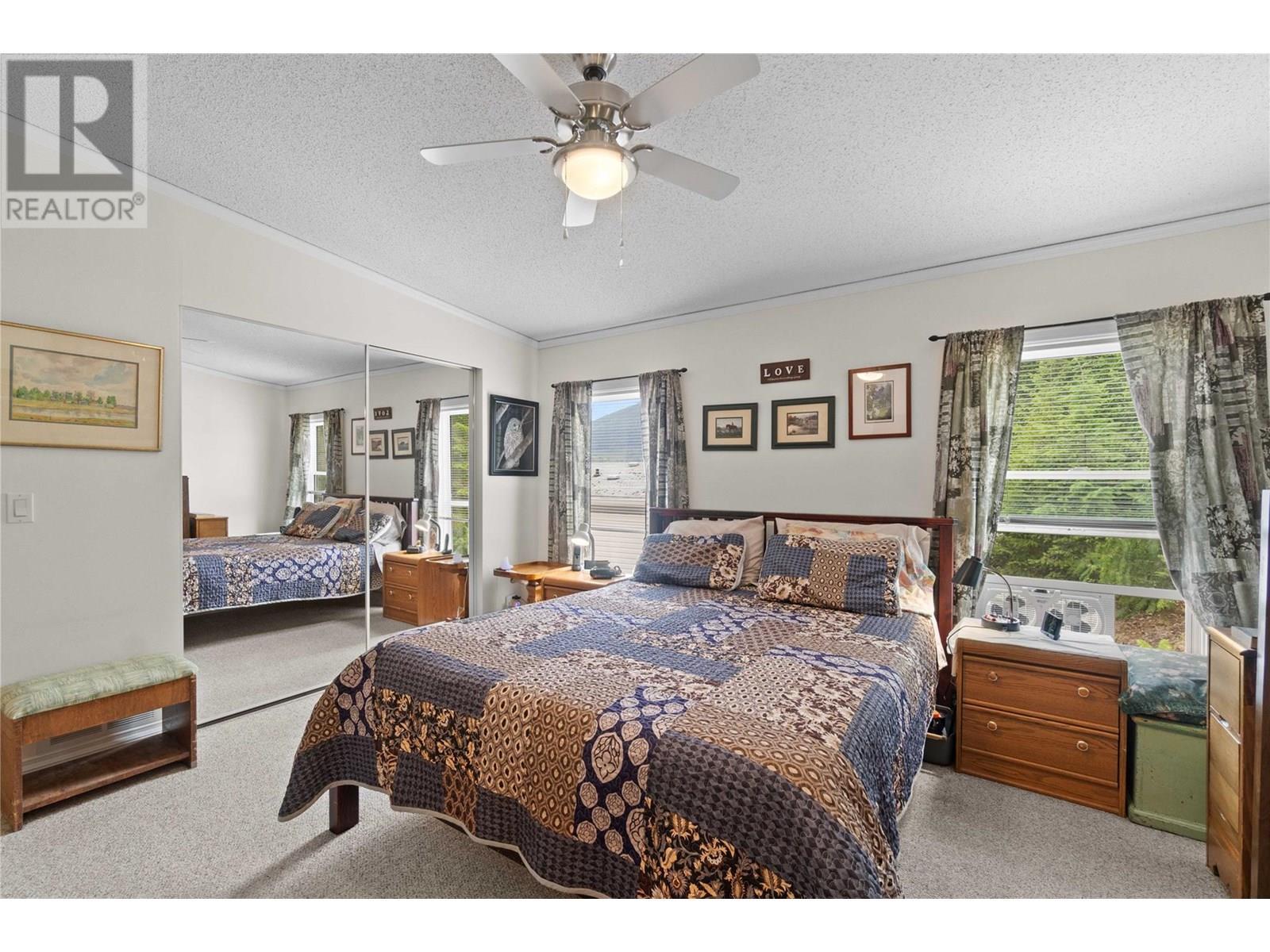 Primary bedroom - 1885 Tappen Notch Hill Road Unit# 48, Tappen, BC