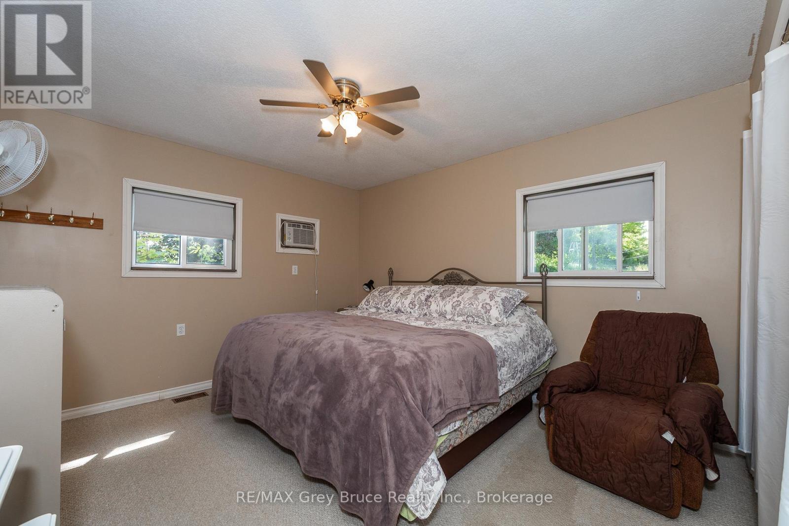 283 6 Concession, Arran-Elderslie, ON - Indoor Photo Showing Bedroom