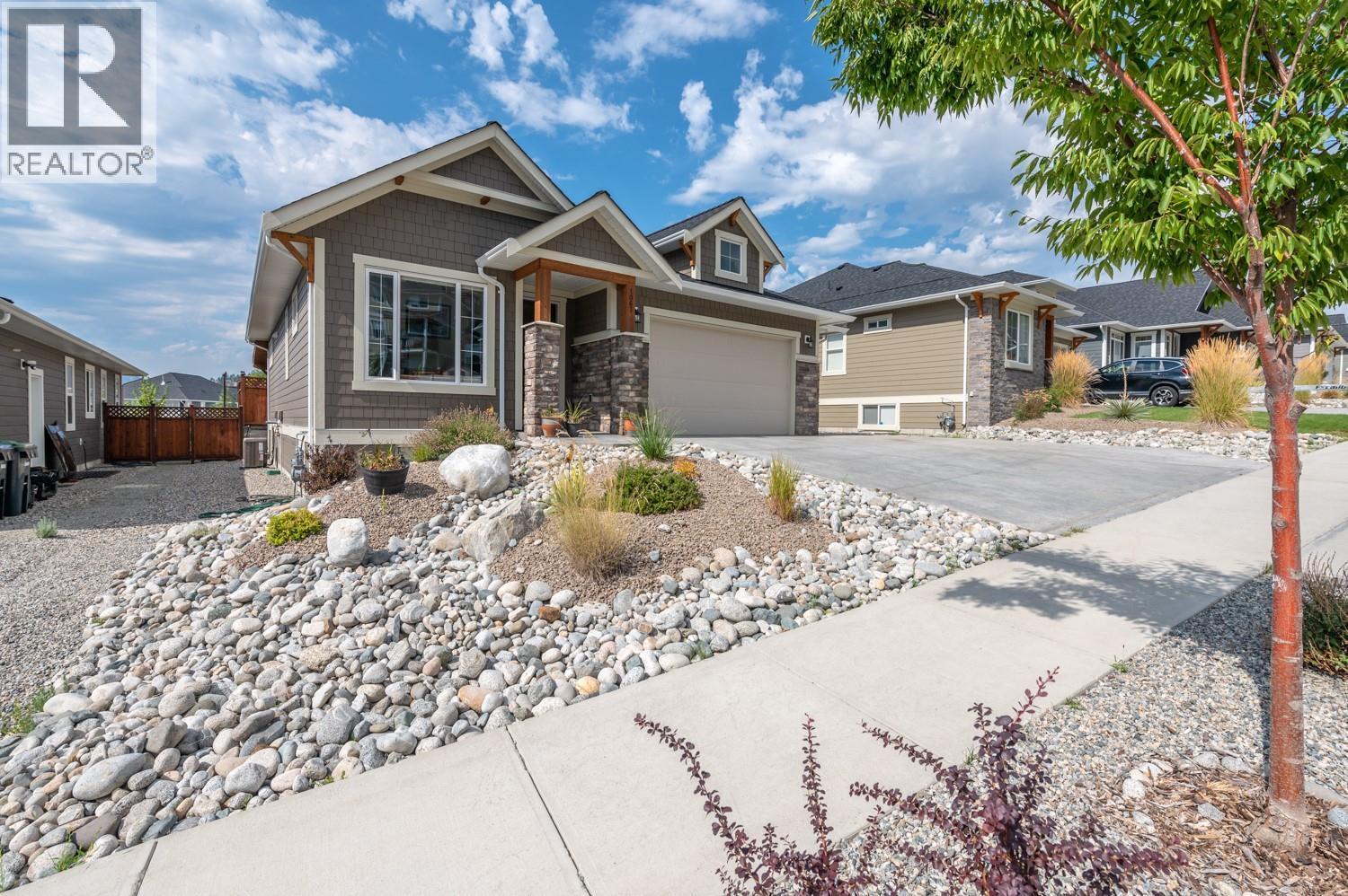 1067 Holden Road, Penticton, BC - Outdoor With Facade