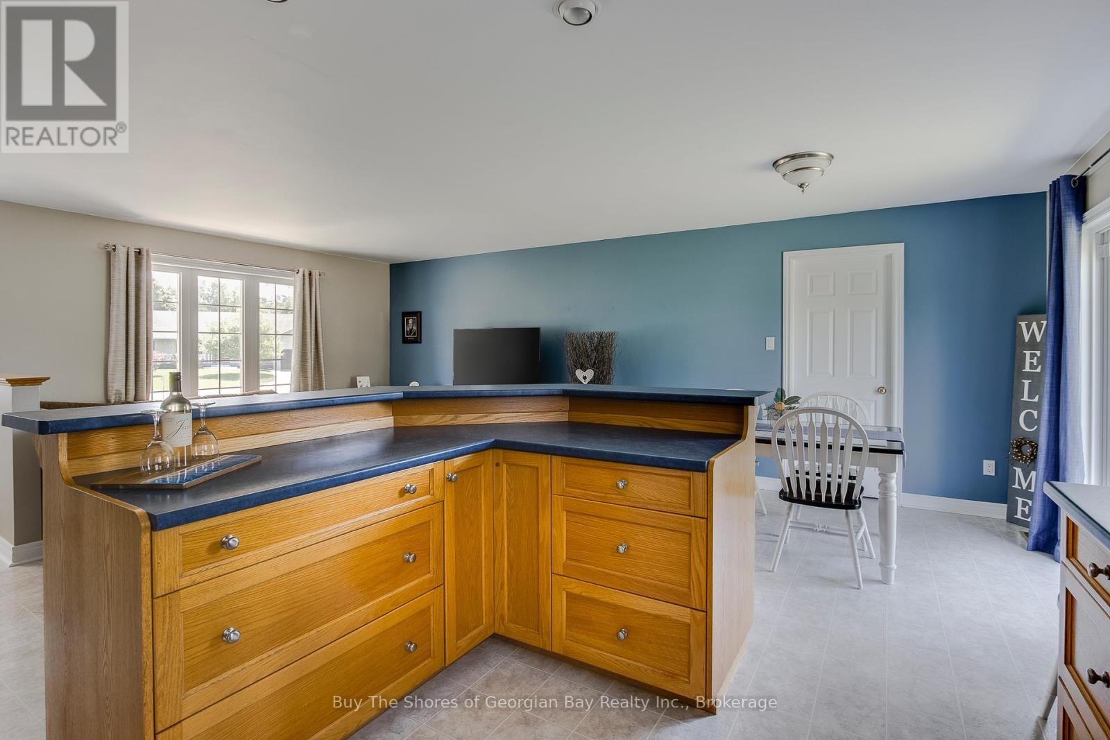 24 Marl Creek Drive, Springwater (Phelpston), ON - Indoor