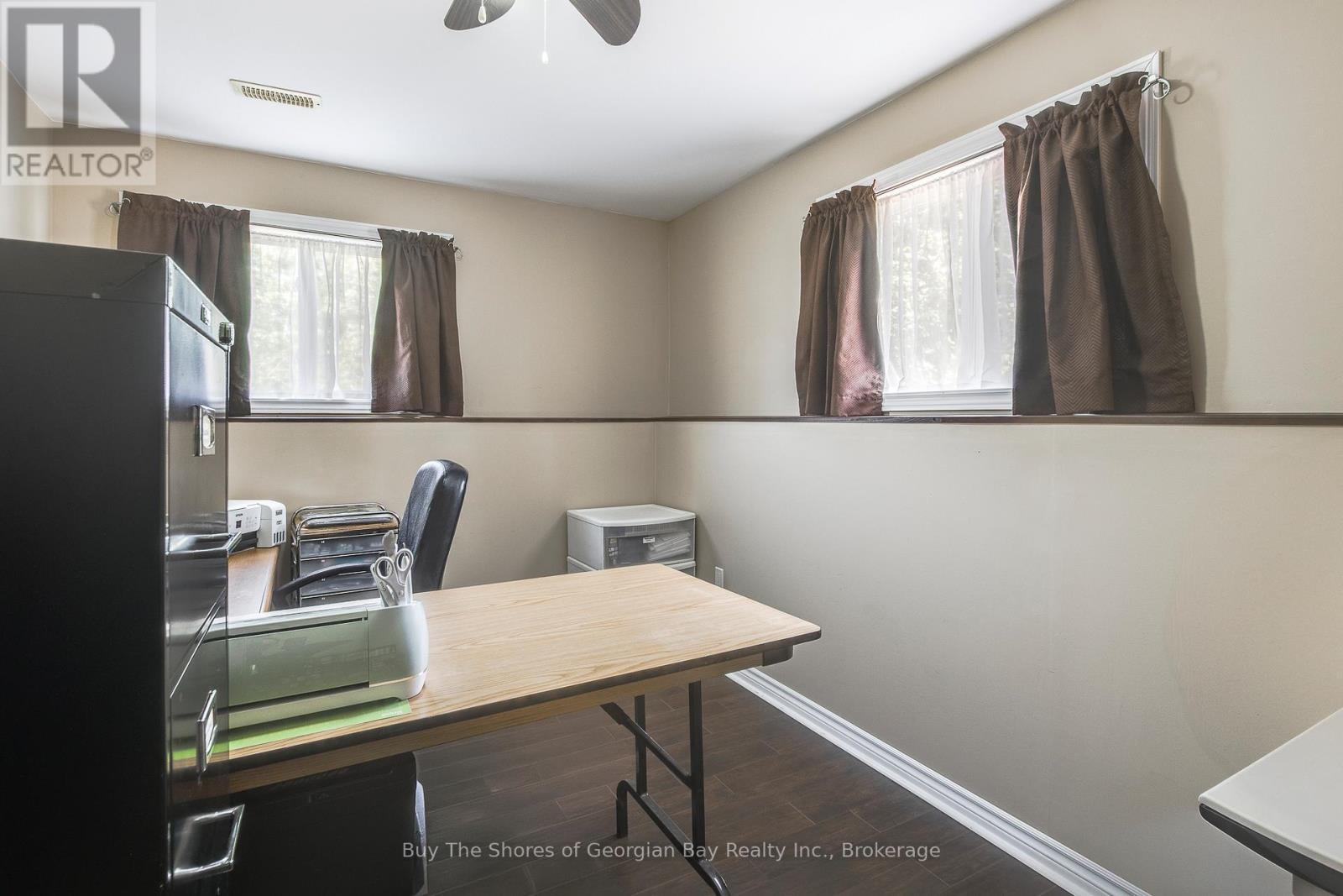 24 Marl Creek Drive, Springwater (Phelpston), ON - Indoor