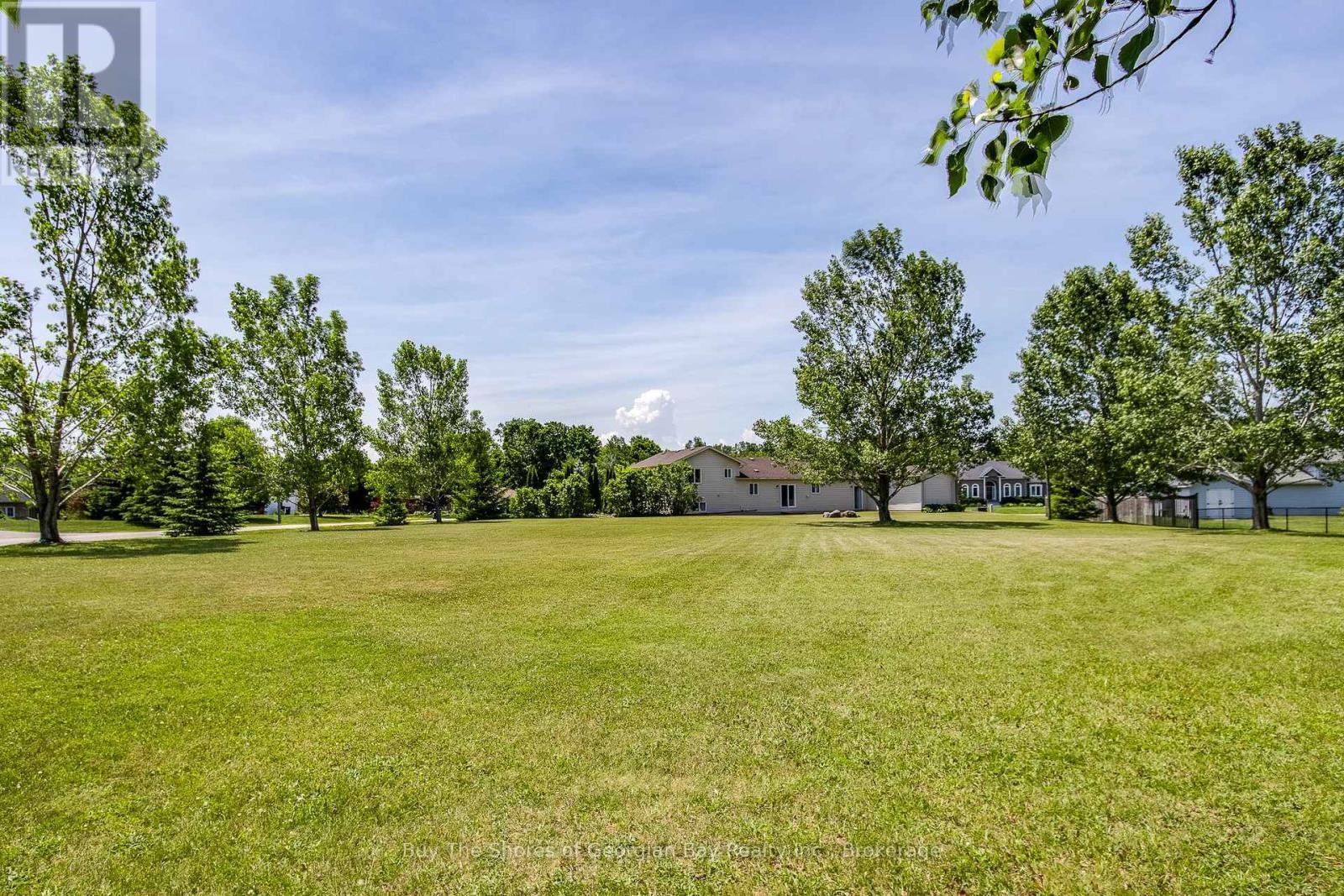 24 Marl Creek Drive, Springwater (Phelpston), ON - Outdoor