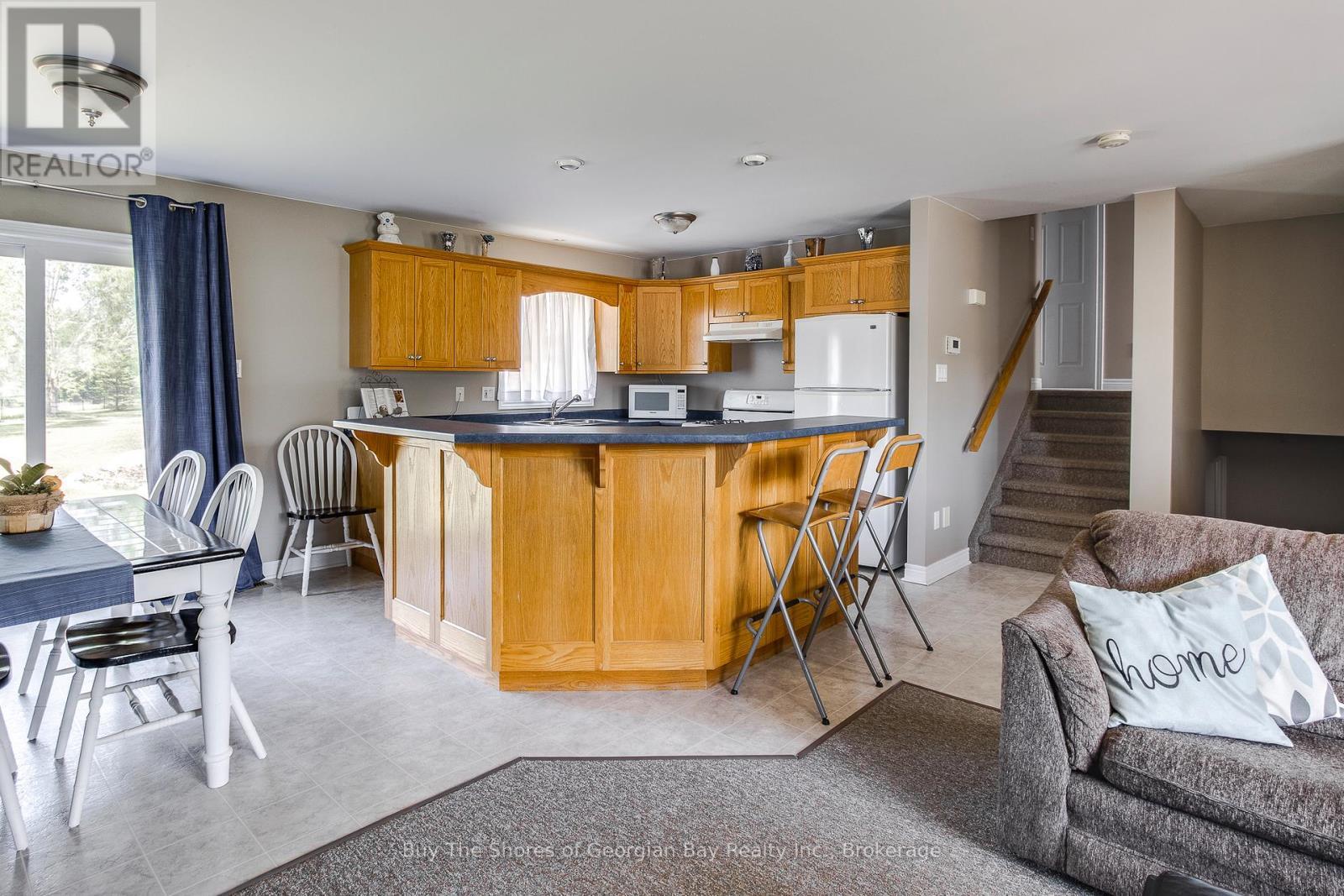 24 Marl Creek Drive, Springwater (Phelpston), ON - Indoor