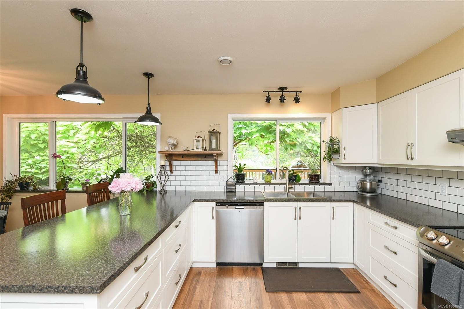 8732 Paulsen Rd, Black Creek, BC