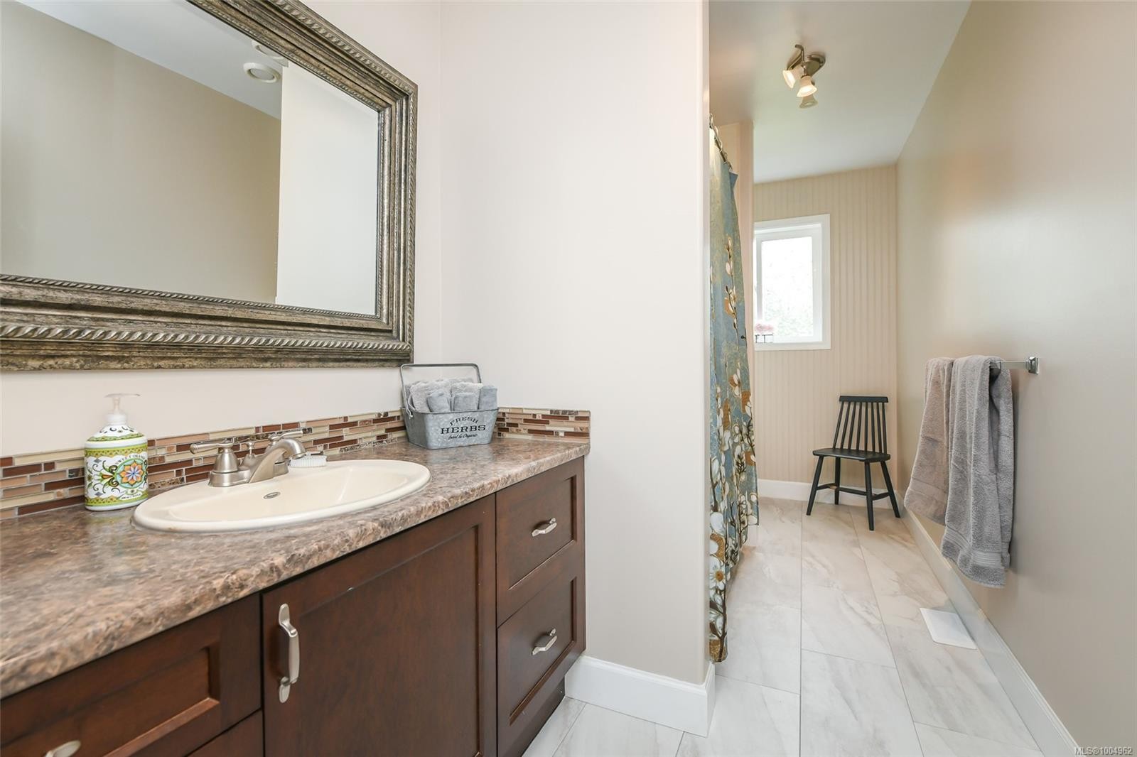 8732 Paulsen Rd, Black Creek, BC