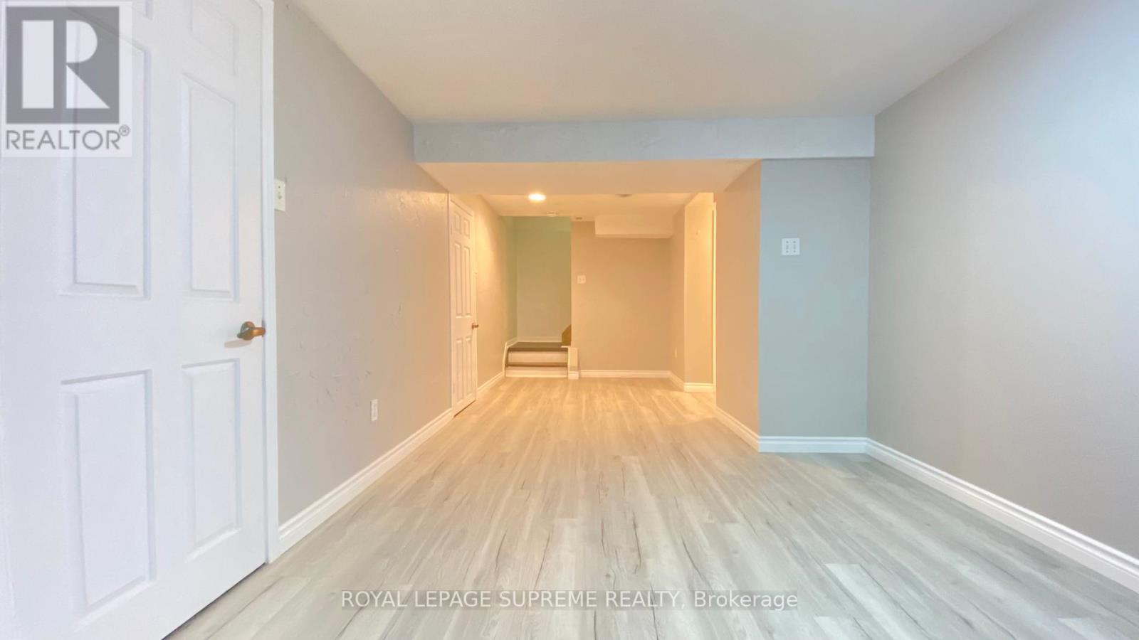 Bsmt - 22 Amblecote Pl, Hamilton, ON