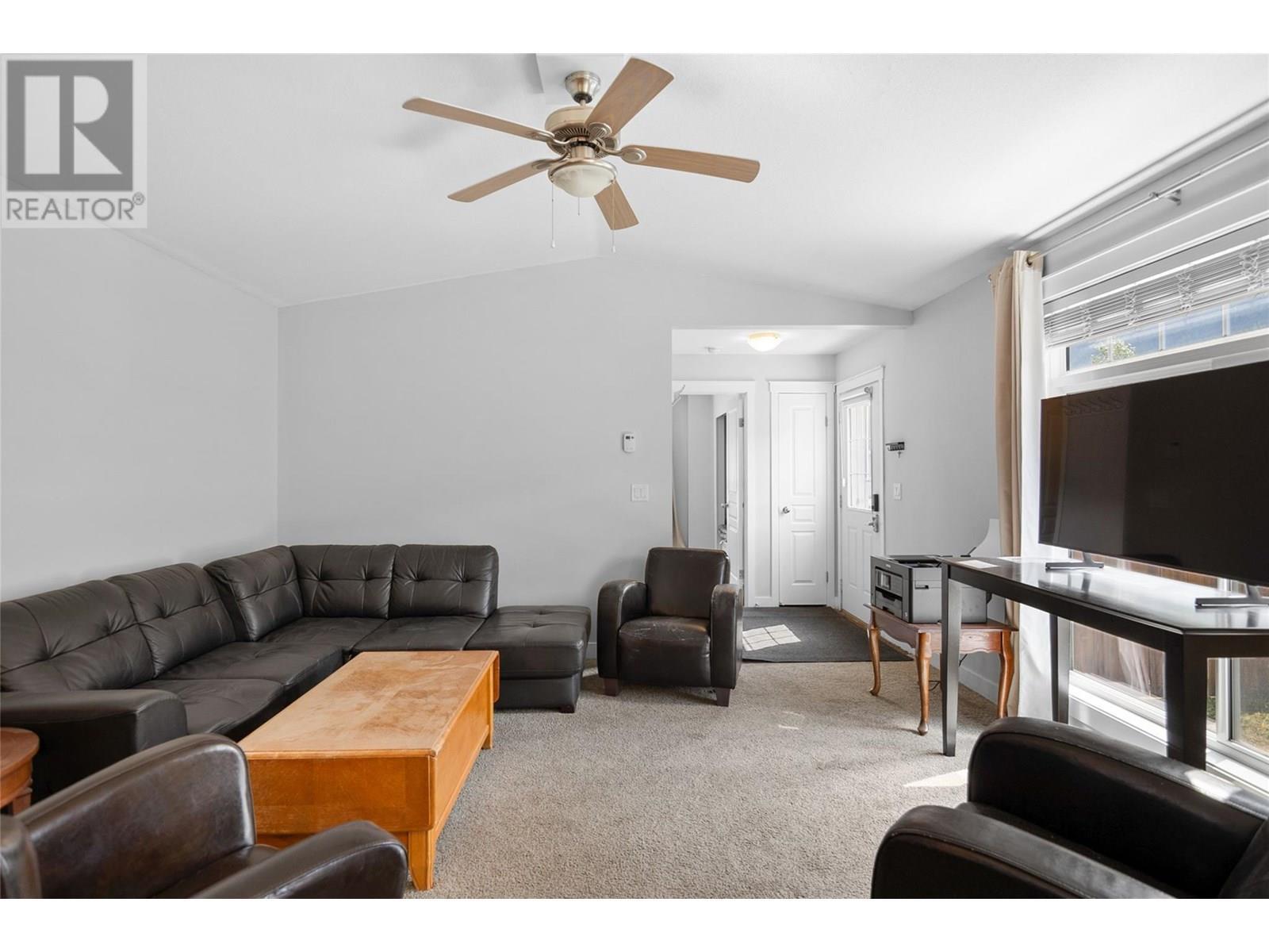 38 Johnson Way, Revelstoke, BC