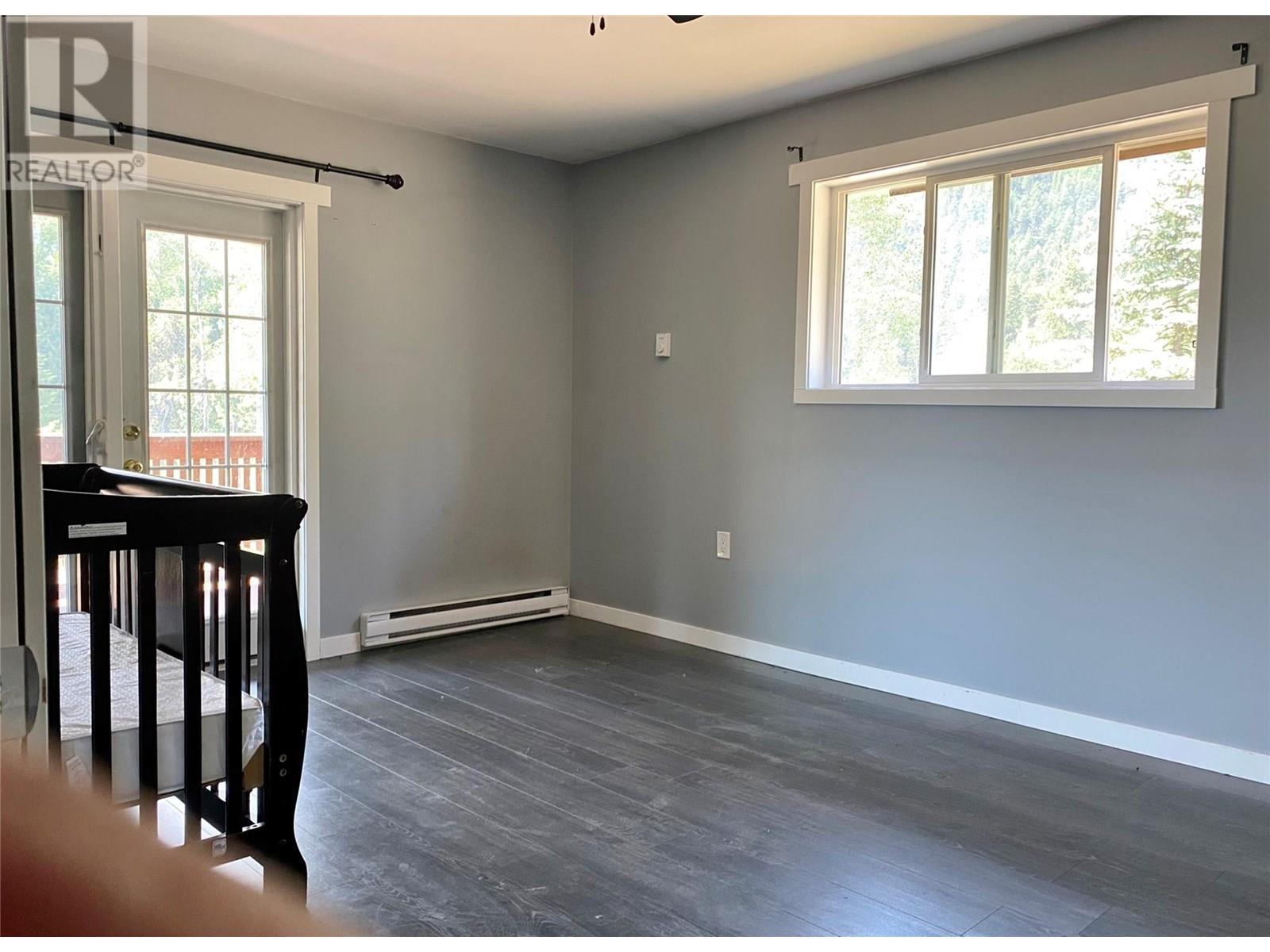 5325 Highway 33 Highway, Beaverdell, BC - Indoor Photo Showing Other Room