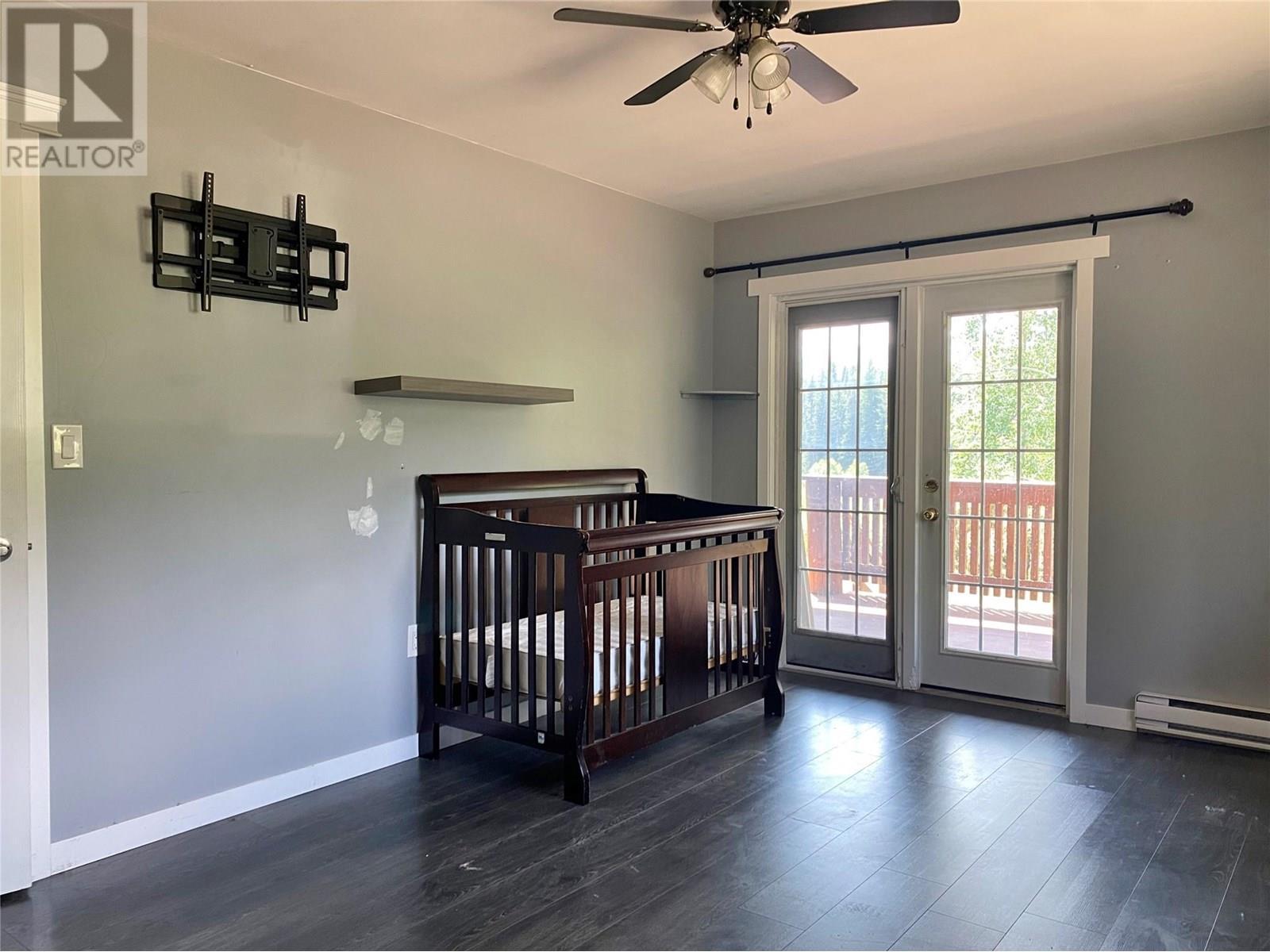 5325 Highway 33 Highway, Beaverdell, BC - Indoor