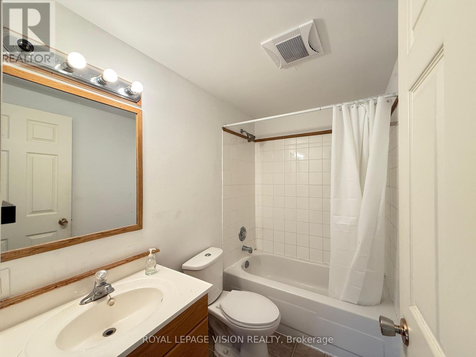 Land + Bldg - 1304 Hunt Club Road, Madoc, ON - Indoor Photo Showing Bathroom