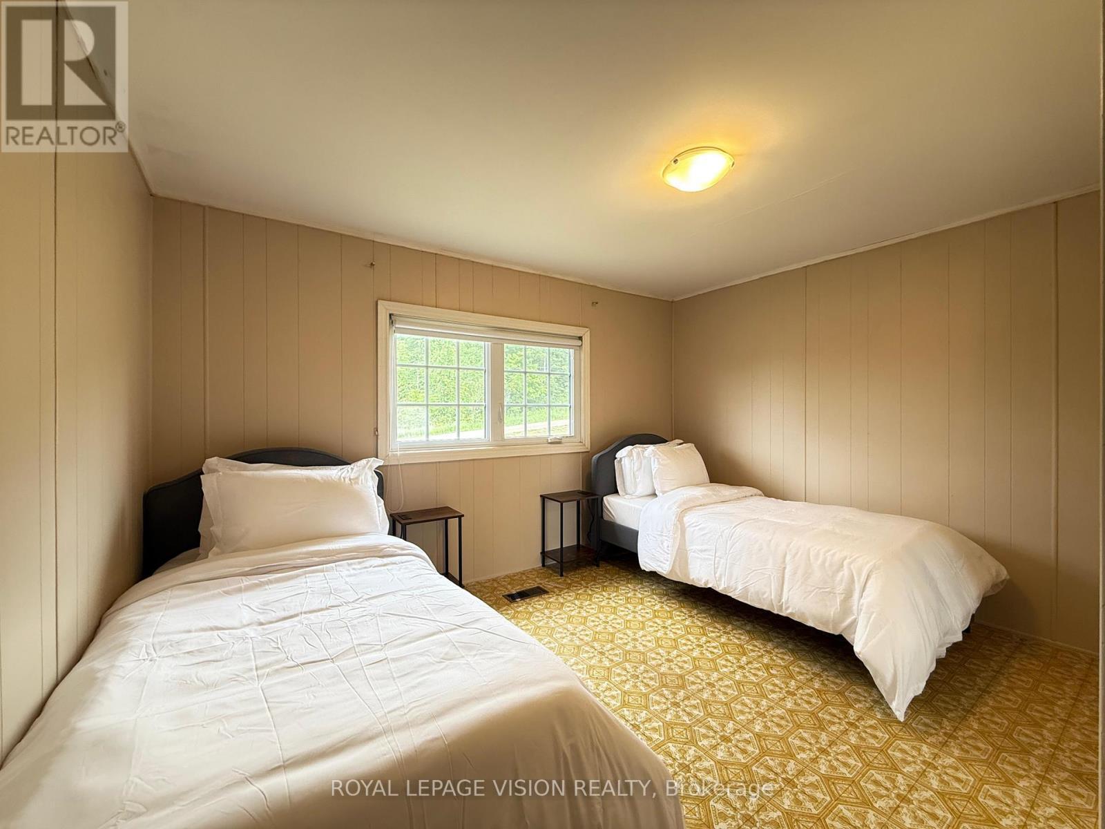 Land + Bldg - 1304 Hunt Club Road, Madoc, ON - Indoor Photo Showing Bedroom