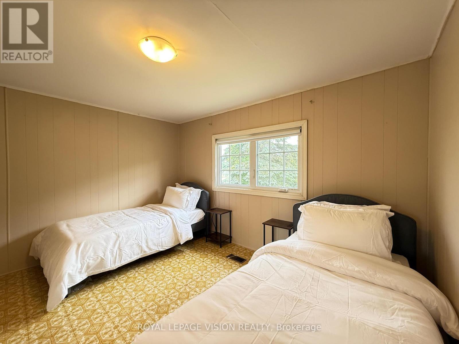 Land + Bldg - 1304 Hunt Club Road, Madoc, ON - Indoor Photo Showing Bedroom
