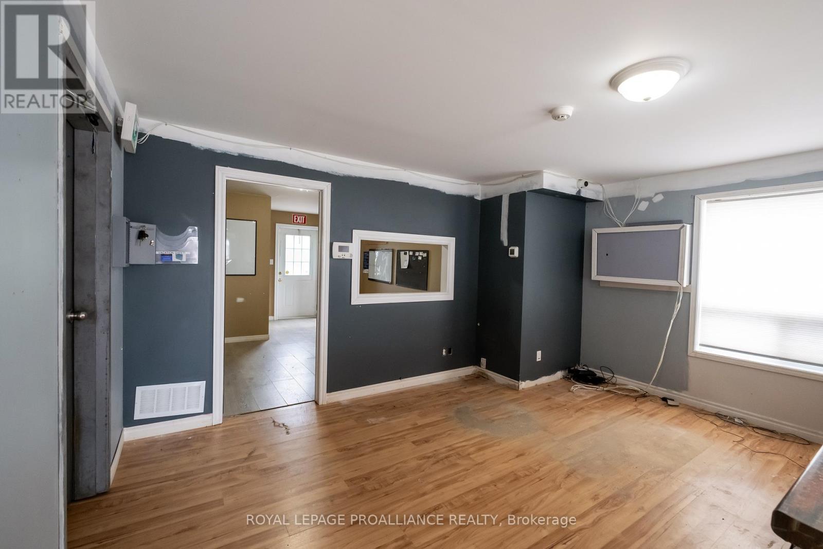 5 - 400 West Front Street, Stirling-Rawdon (Stirling Ward), ON