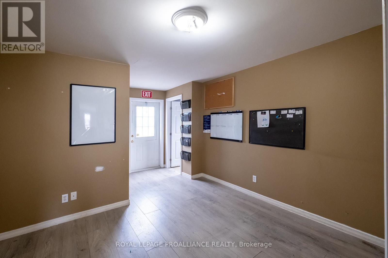 5 - 400 West Front Street, Stirling-Rawdon (Stirling Ward), ON