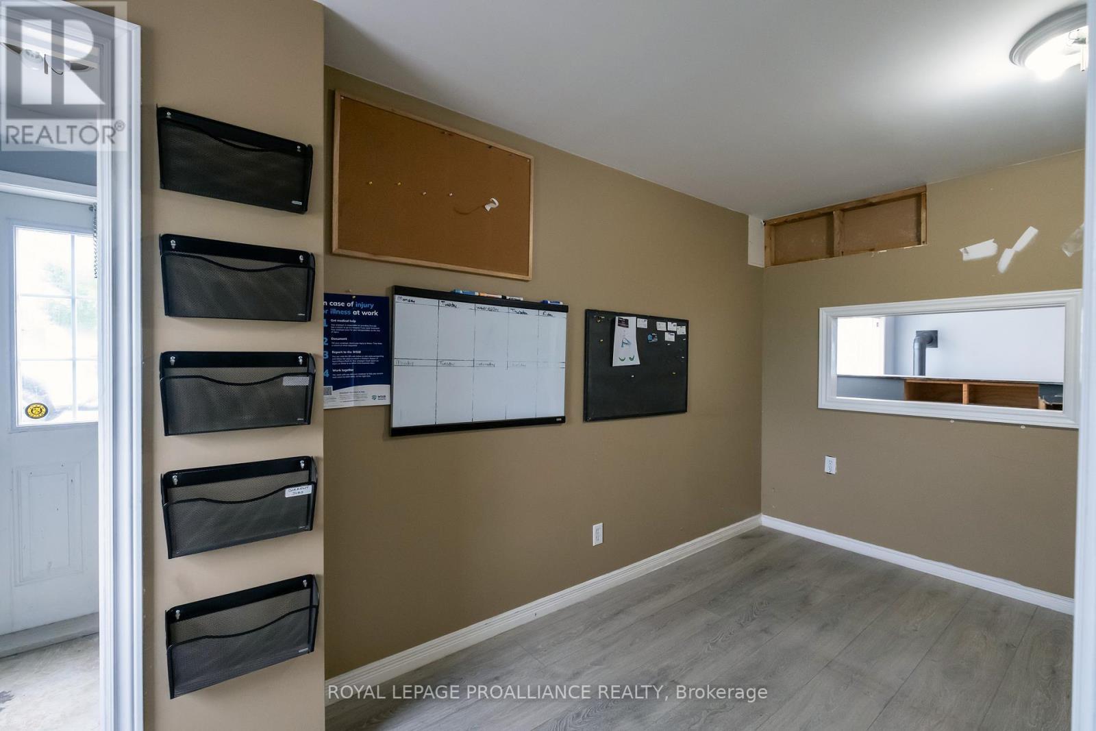 5 - 400 West Front Street, Stirling-Rawdon (Stirling Ward), ON