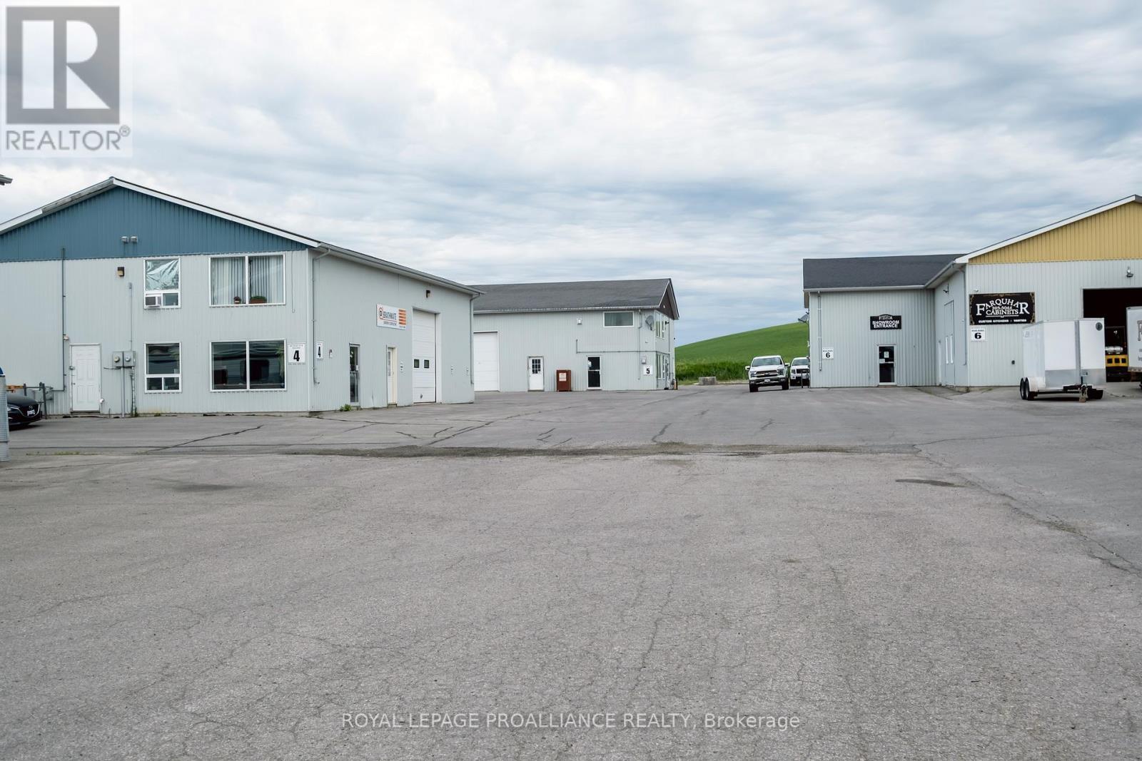 5 - 400 West Front Street, Stirling-Rawdon (Stirling Ward), ON