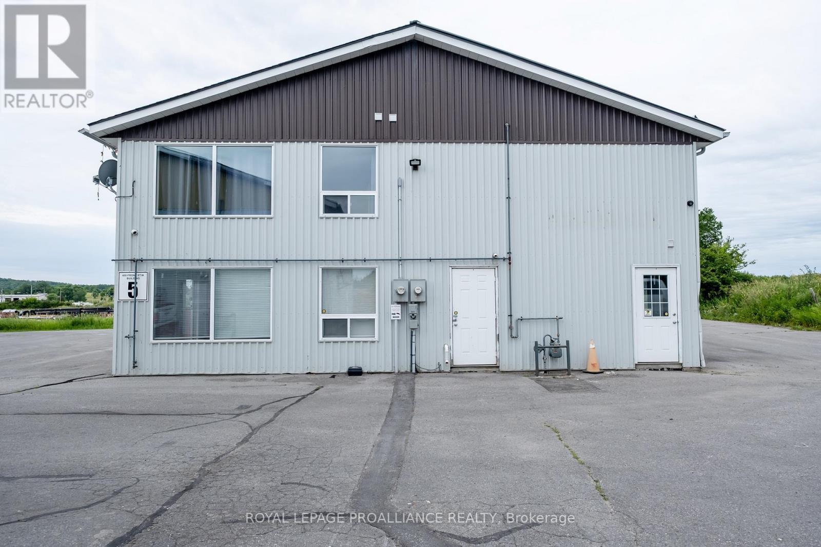 5 - 400 West Front Street, Stirling-Rawdon (Stirling Ward), ON