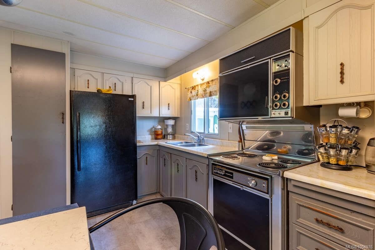 2620 Gunwhale Rd, Pender Island, BC