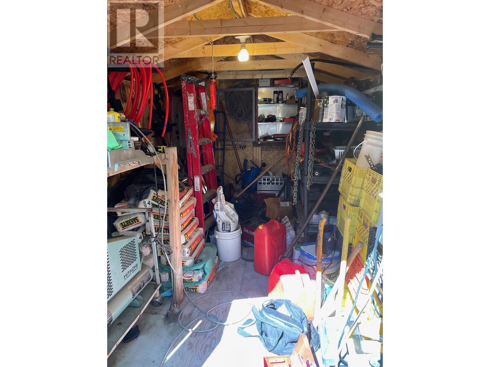 60 Kingsley Road, Christina Lake, BC