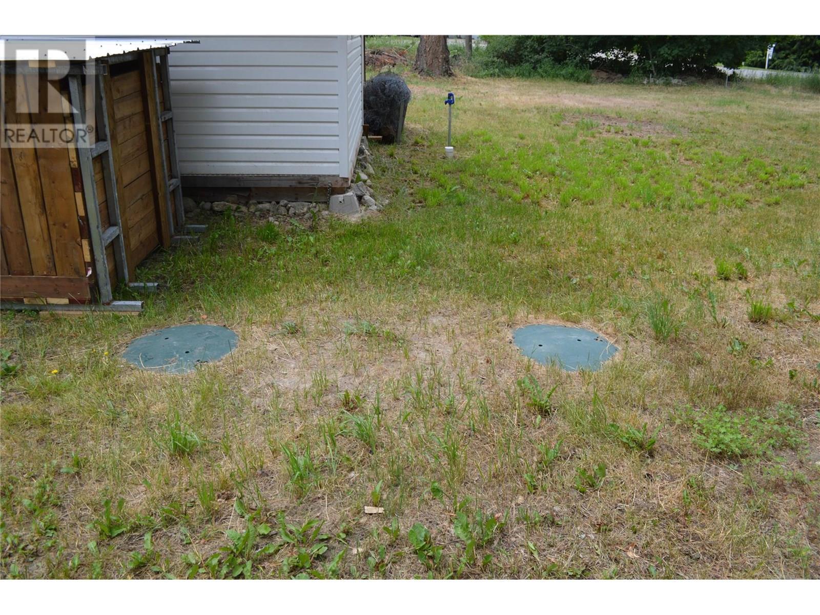 60 Kingsley Road, Christina Lake, BC