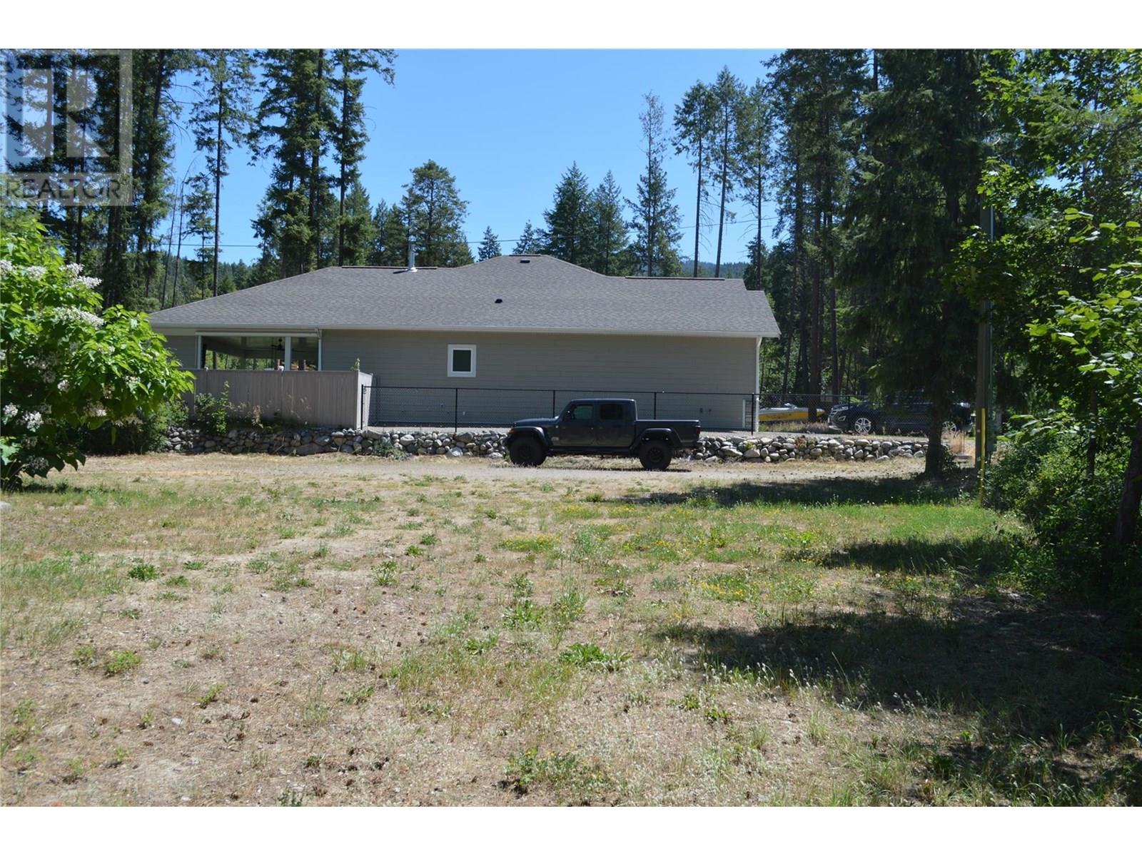60 Kingsley Road, Christina Lake, BC