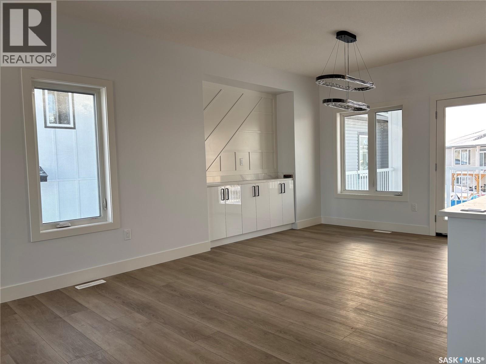 720 Weir Crescent, Warman, SK - Indoor Photo Showing Other Room