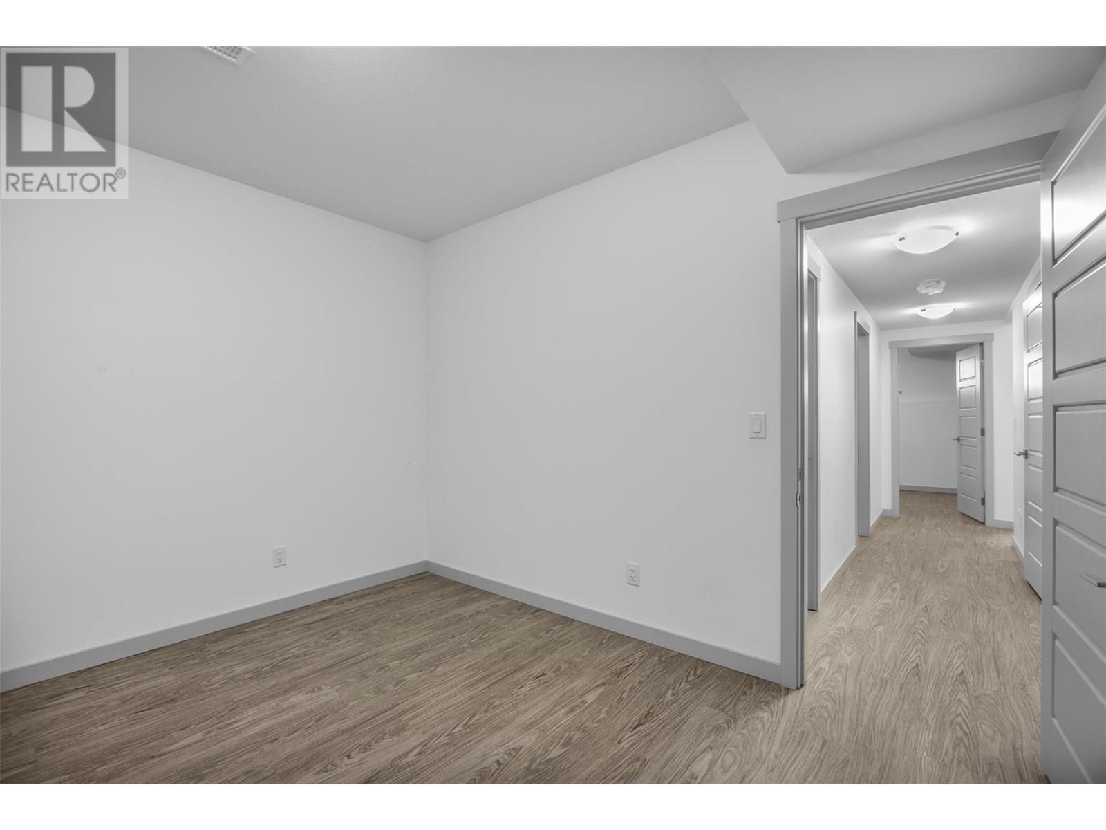 1323 Kinross Place Unit# 105, Kamloops, BC - Indoor Photo Showing Other Room