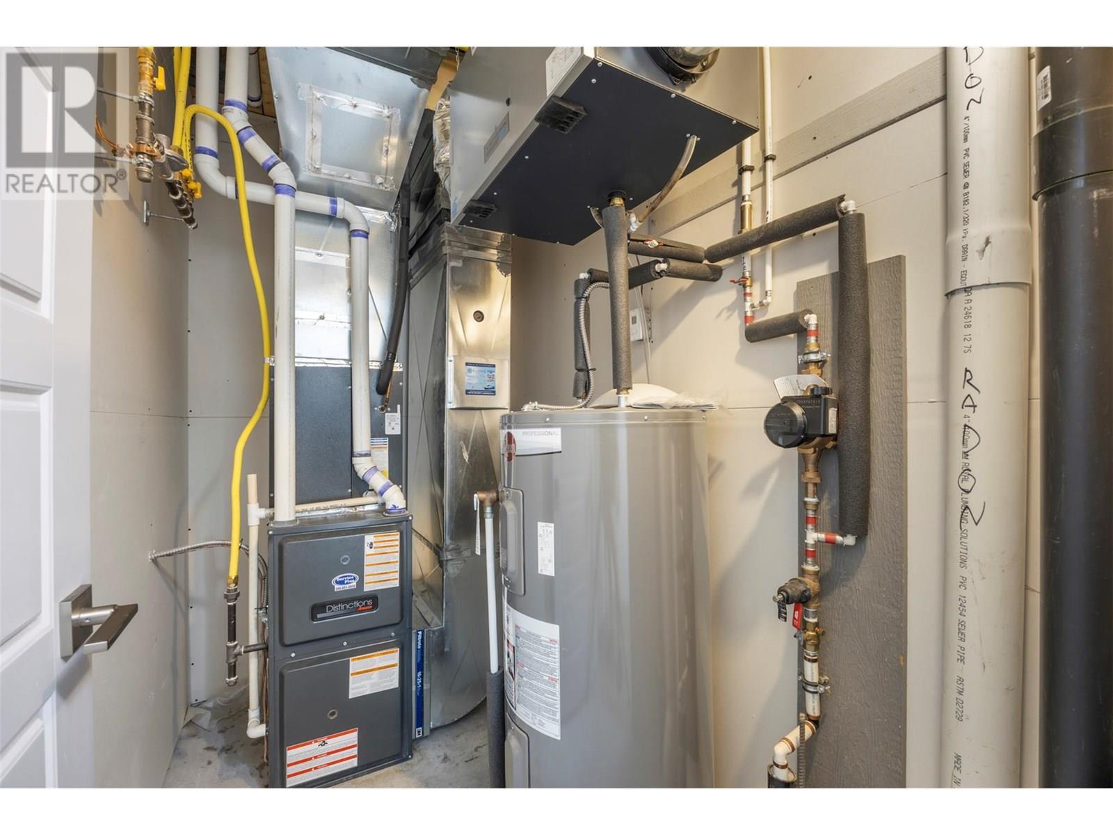 1323 Kinross Place Unit# 105, Kamloops, BC - Indoor Photo Showing Basement