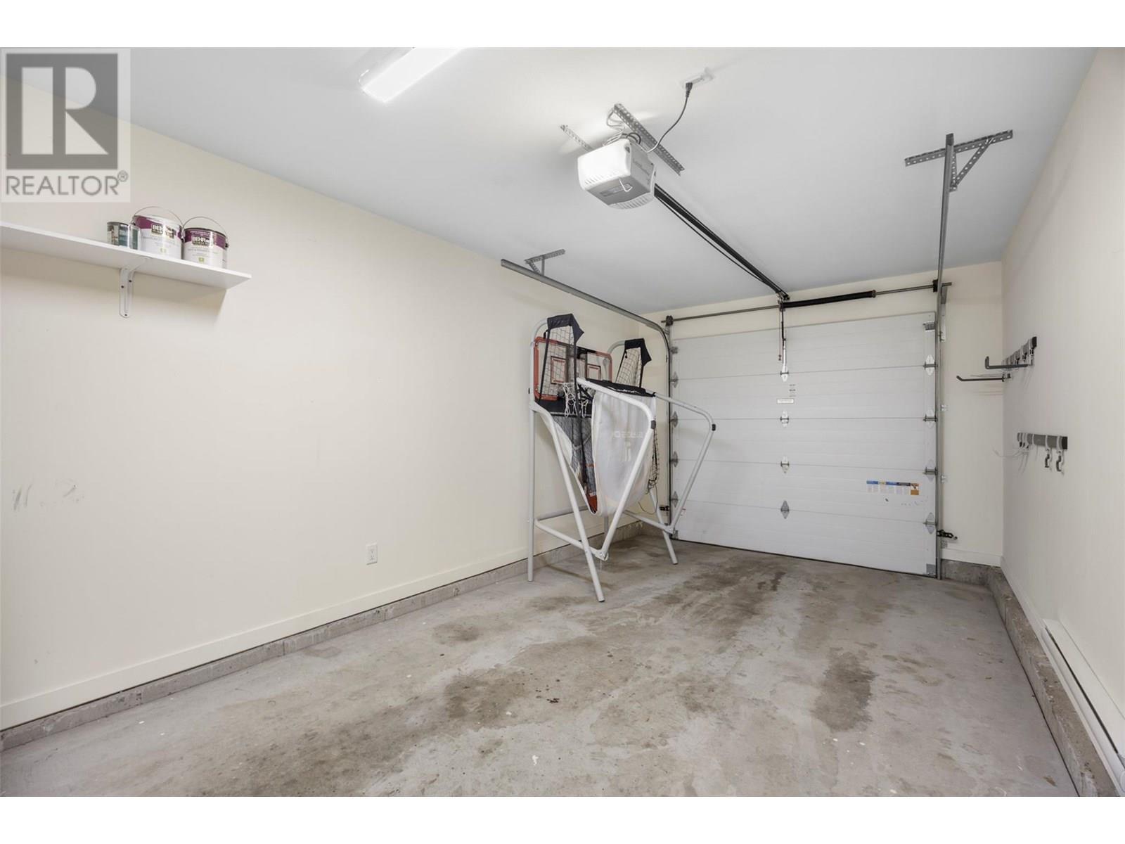 1323 Kinross Place Unit# 105, Kamloops, BC - Indoor Photo Showing Garage