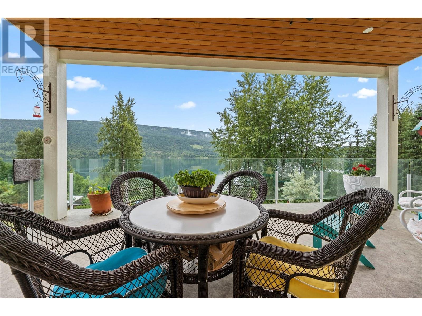 3828 Parri Road, Sorrento, BC - Outdoor With Deck Patio Veranda With Exterior