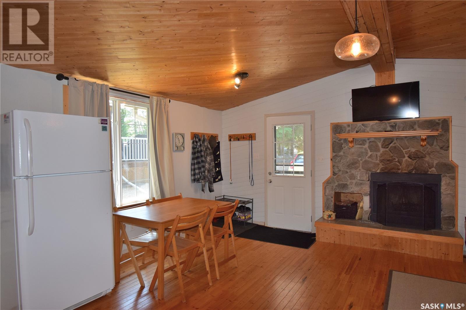 207 Jacobson Drive, Lakeland Rm No. 521, SK - Indoor With Fireplace