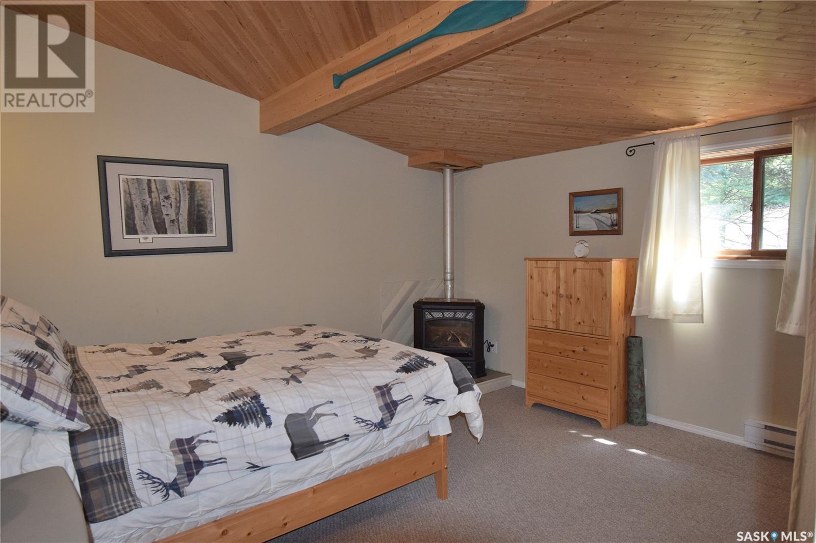 207 Jacobson Drive, Lakeland Rm No. 521, SK - Indoor Photo Showing Bedroom