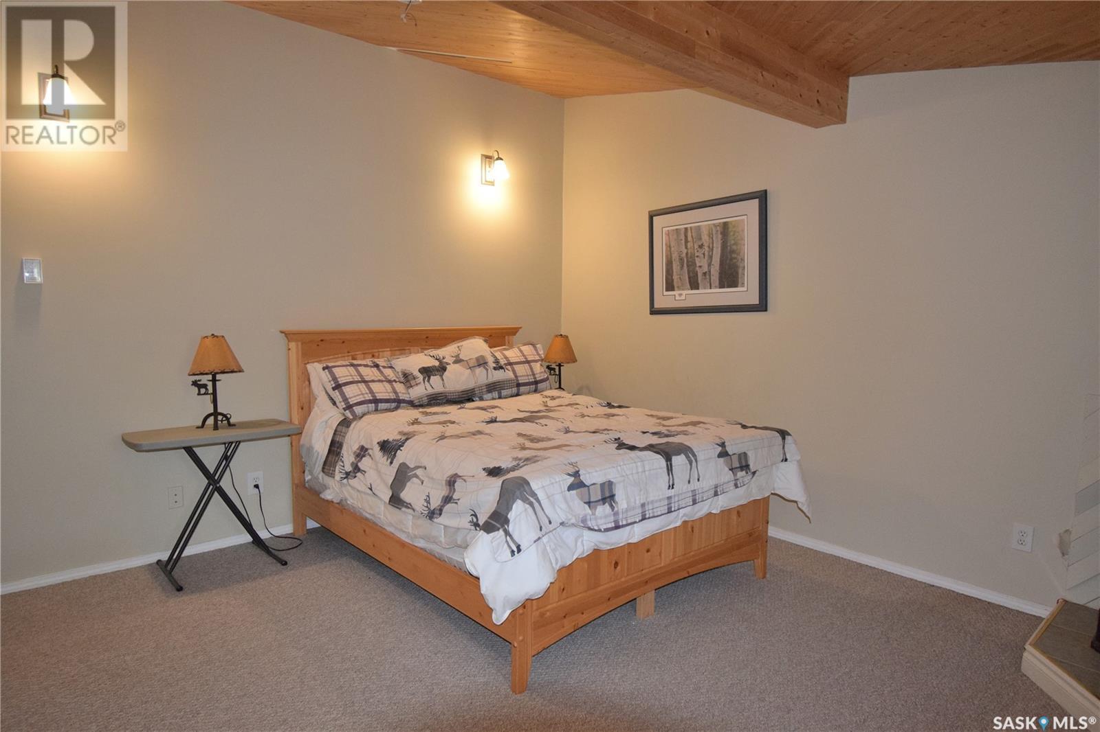 207 Jacobson Drive, Lakeland Rm No. 521, SK - Indoor Photo Showing Bedroom