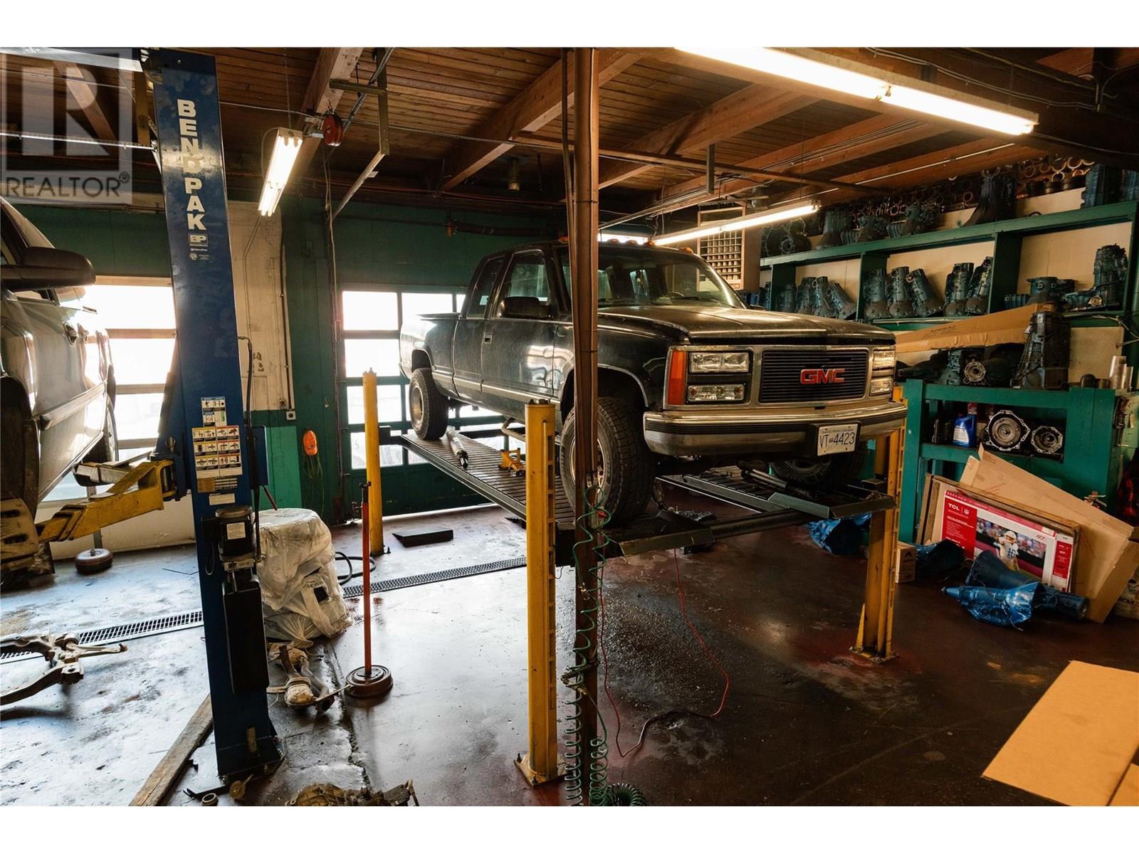 2865 B And 2929 Highway Drive, Trail, BC